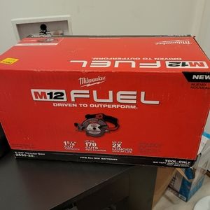 Milwaukee m12 fuel circular saw